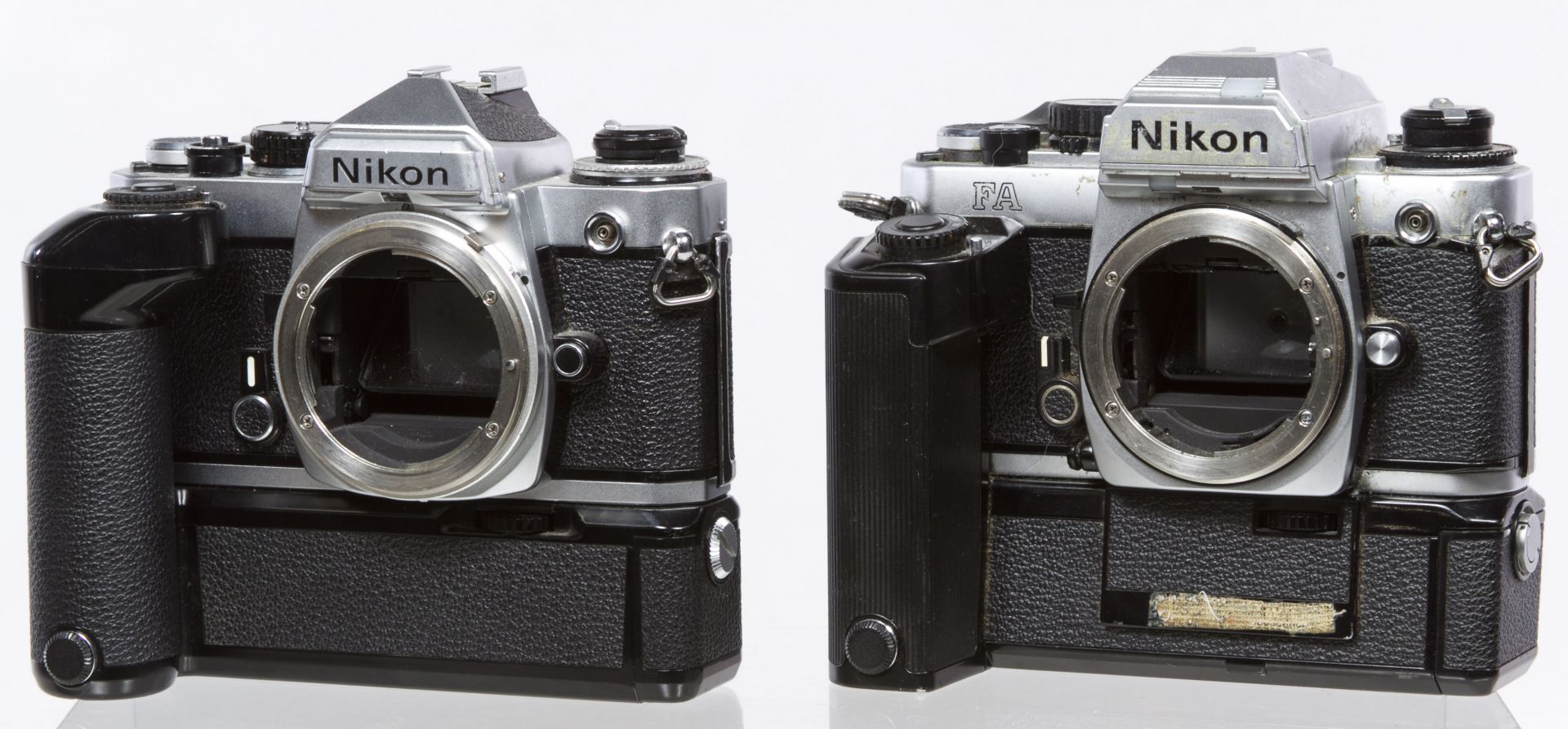 Lot 402 Nikon 35mm Cameras Leonard Auction Sale 213
