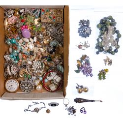 14k Gold, Sterling Silver, Rhinestone and Costume Jewelry Assortment