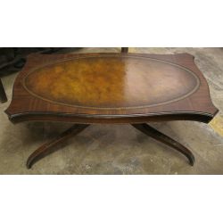 Georgian style, circa 1940, American, coffee table with mahogany veneer top and