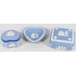 Wedgwood Jasperware Blue White Trinket Boxes & Pin Tray (3pcs)