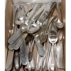 Silverplate Flatware in 1847 Rogers Ambassador & Old Colony Patterns
