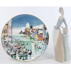 Nao by Lladro "Lady with Butterfly" & Royal Doulton "Venice" Plate in box