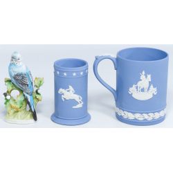 Wedgwood 1978 Christmas Mug & Lefton Parakeet with other Wedgwood