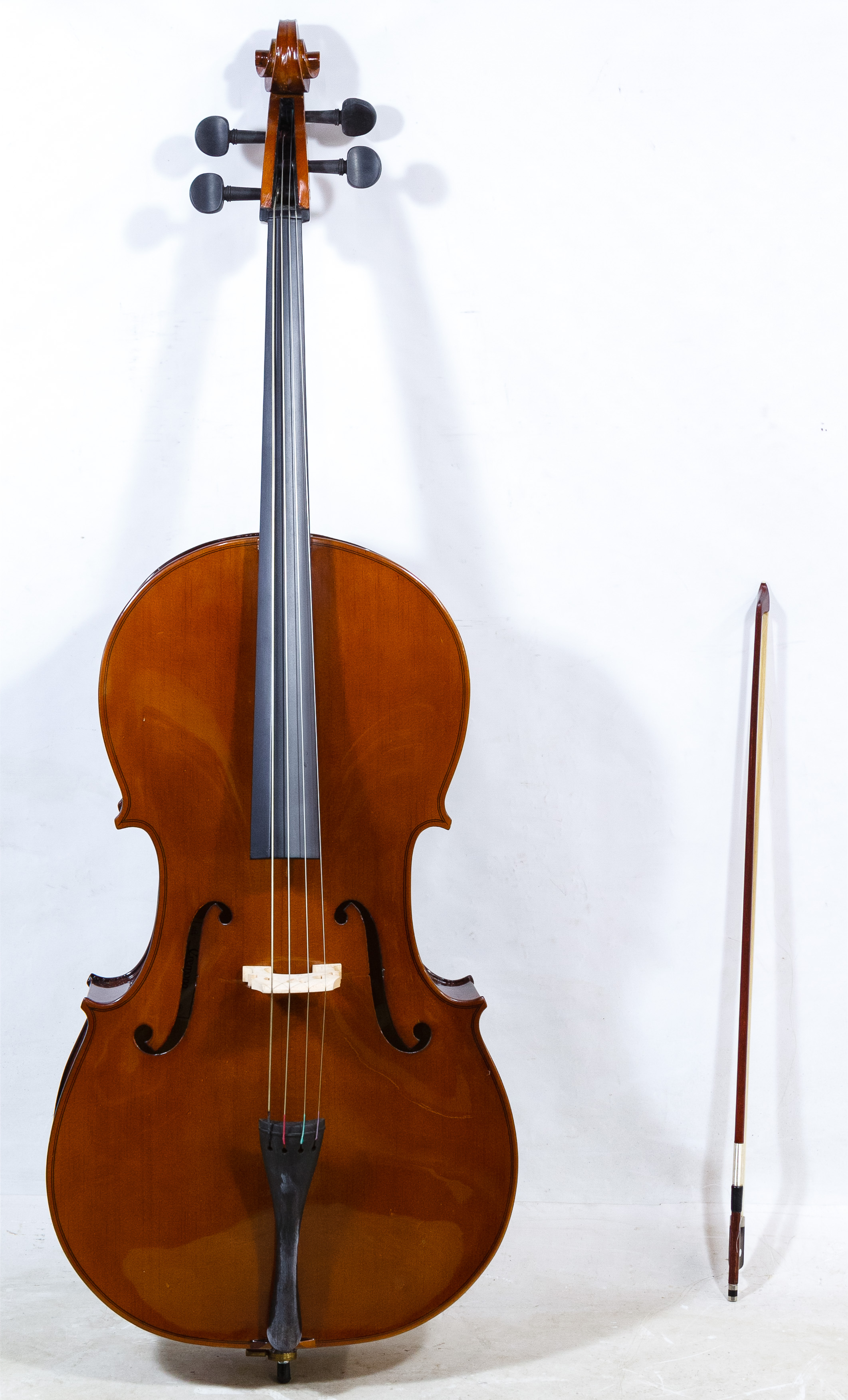 Cremona Cello and Bow Aug 20, 2017 Leonard Auction, Inc. in IL