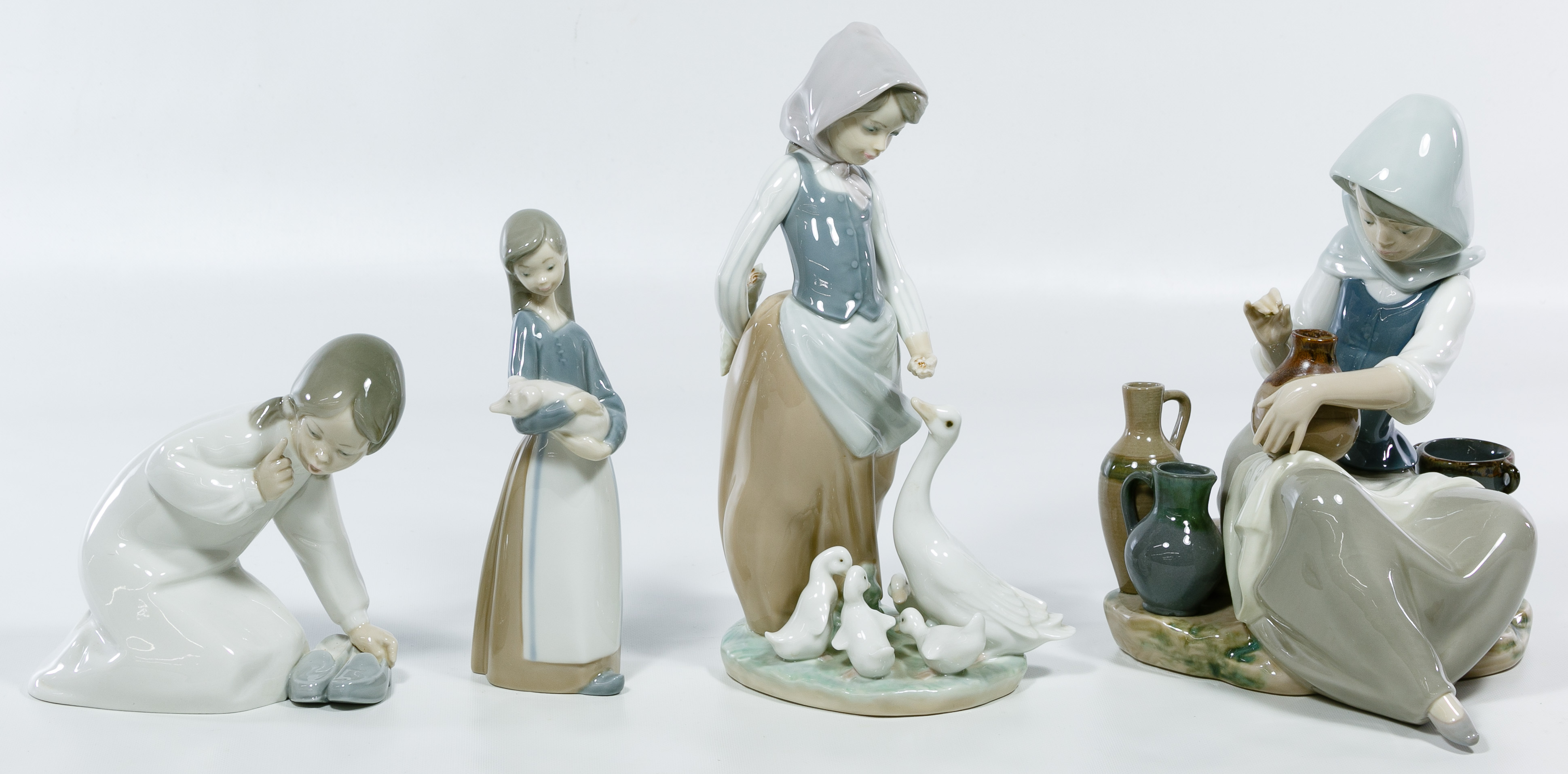 How Do You Identify Lladro Figurines at Myra Hunter blog