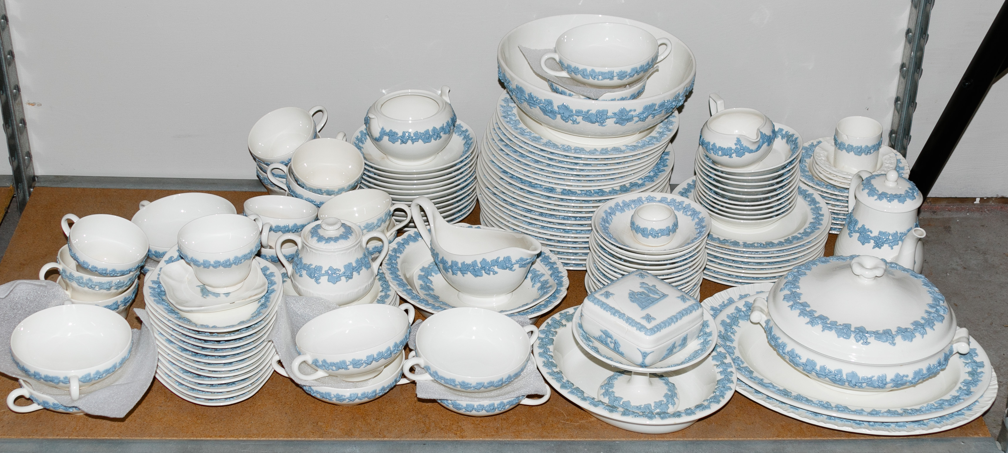Wedgwood 'Queensware' China Service