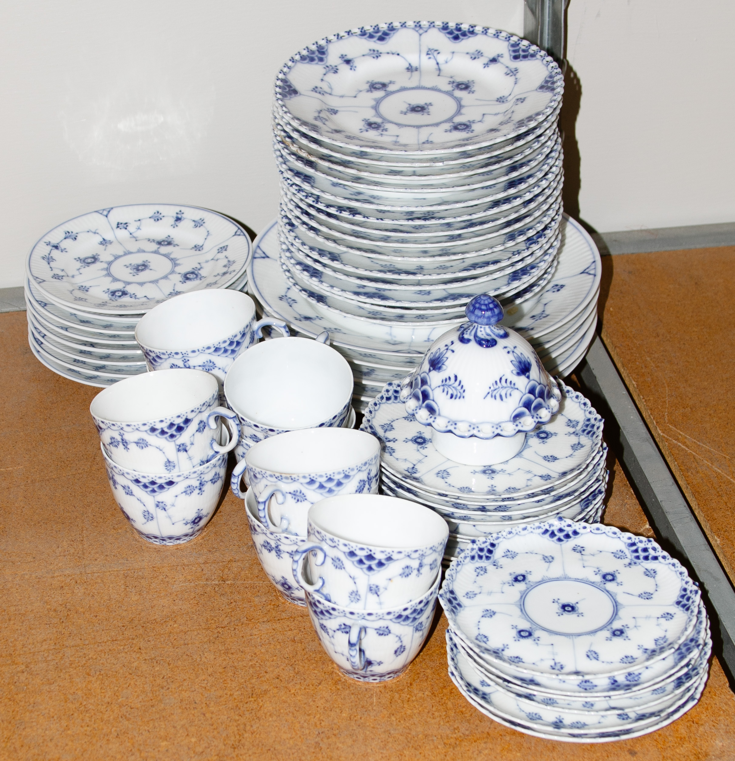 Royal Copenhagen 'Blue Fluted Full Lace' China Service