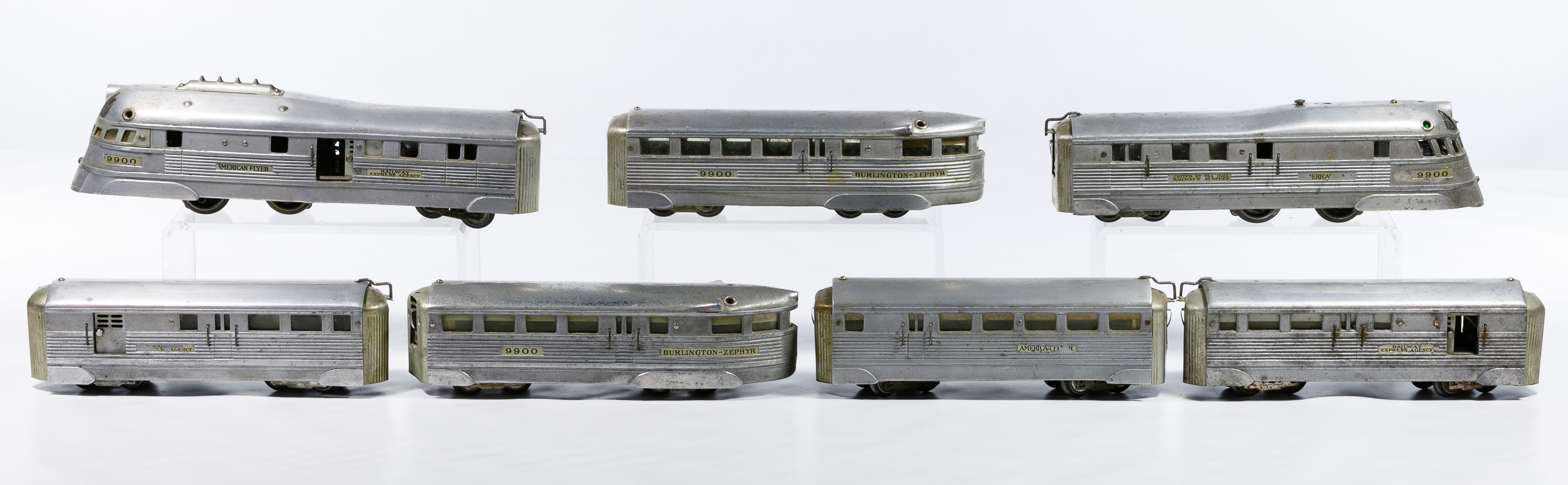 American Flyer Burlington Zephyr Model Train Assortment