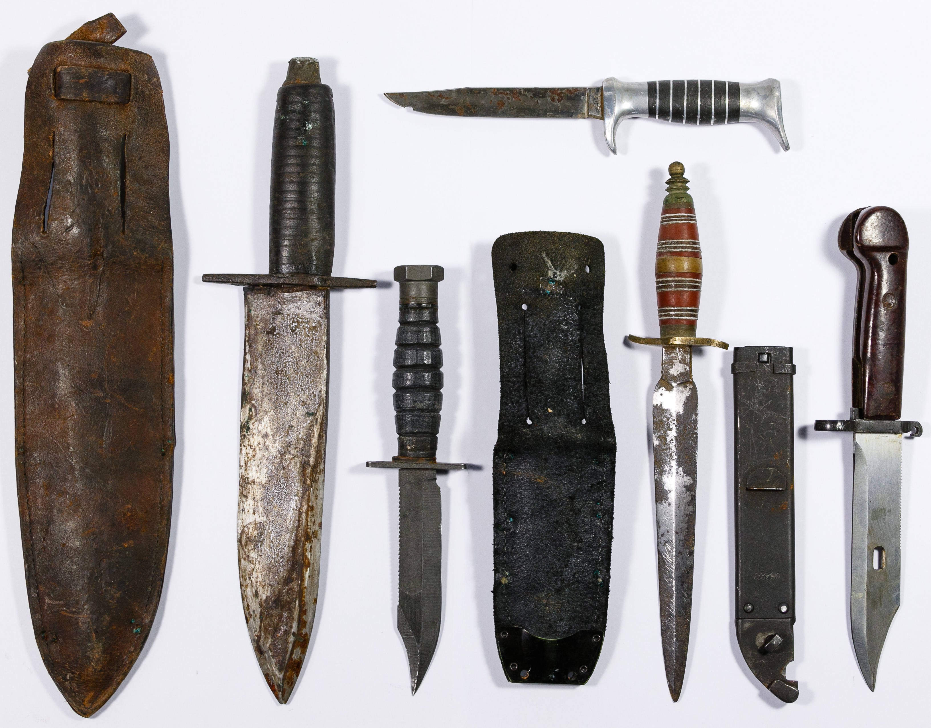 Knife and Dagger Assortment Dec 08, 2019 Leonard Auction, Inc. in IL